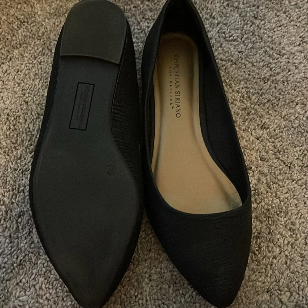 Christian Siriano Womens Gigi Black Pointed Toe Solid Size 7.5W Ballet Flat Shoe - Picture 3 of 6